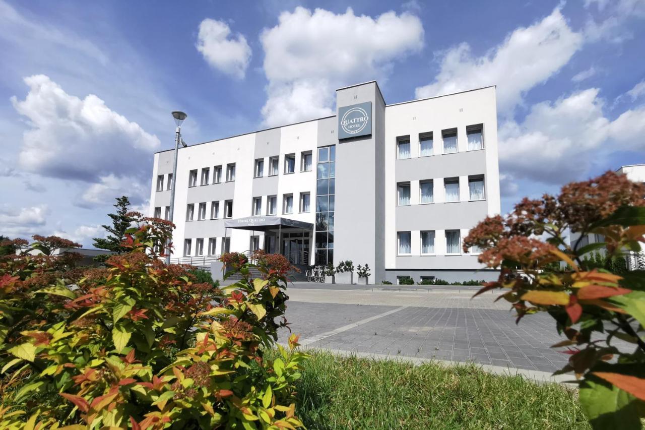 Hotel Quattro Neustettin Exterior foto