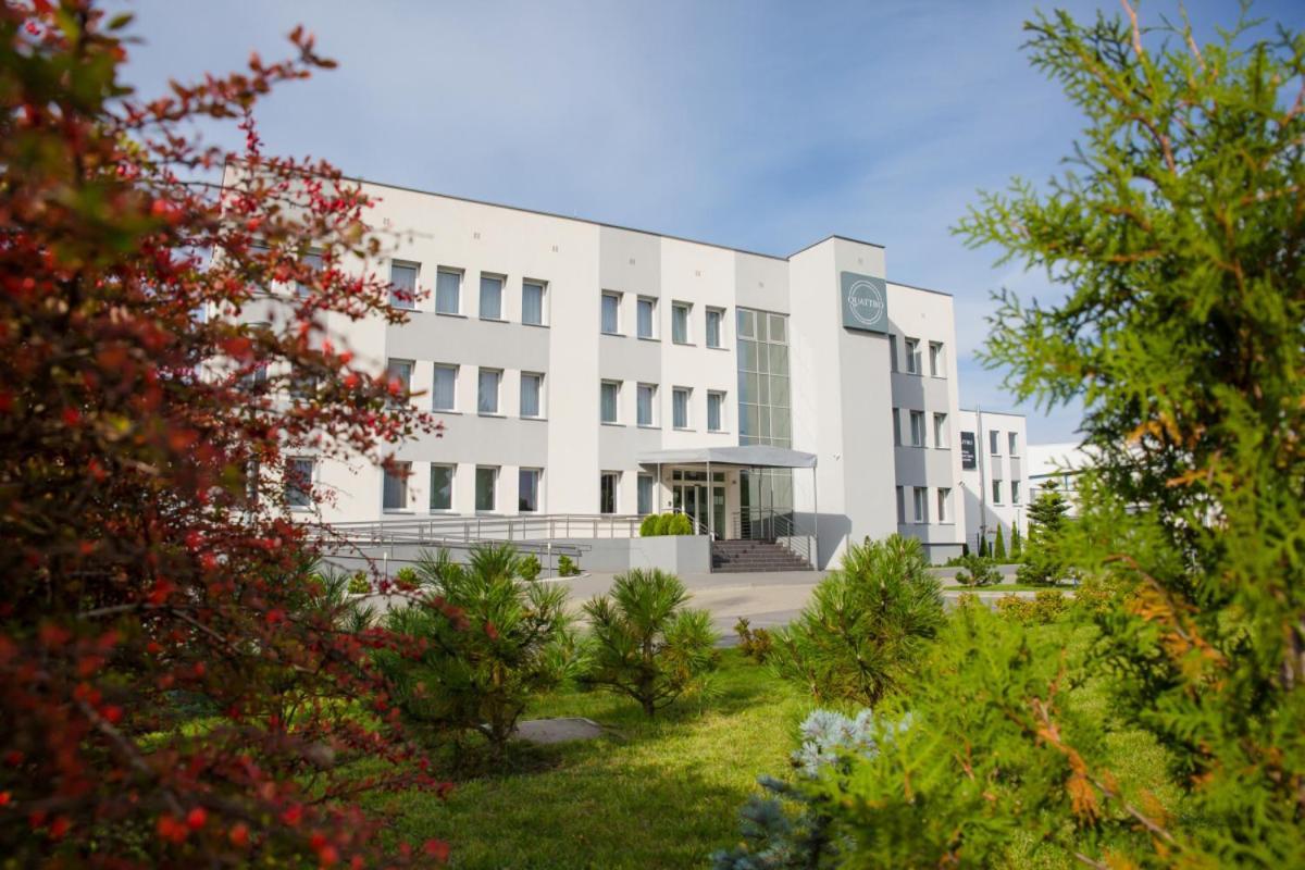 Hotel Quattro Neustettin Exterior foto